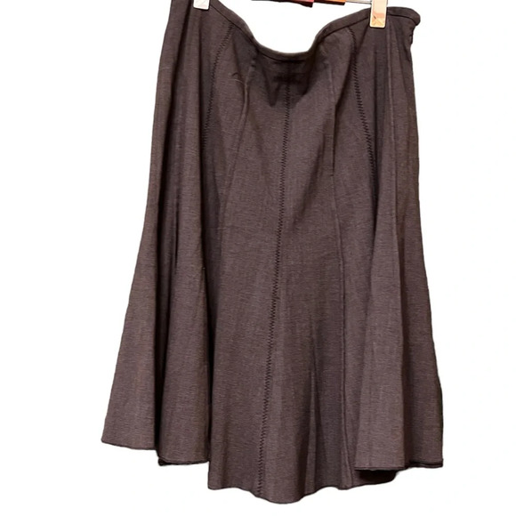 Amerique du Nord flared gray skirt, size 14 - Picture 2 of 5